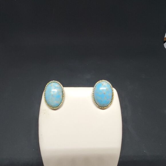 Vintage Blue & Gray Stone Clip On Earrings - Picture 1 of 3